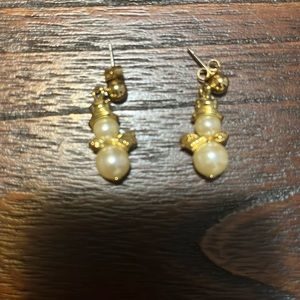 Snowman Earrings Holiday Jewelry Vintage Avon Collectible Pair Golden Christmas